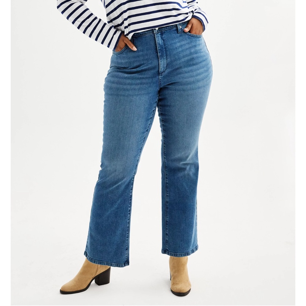 Sonoma Curvy High Rise Bootcut Blue Denim Women's Jeans